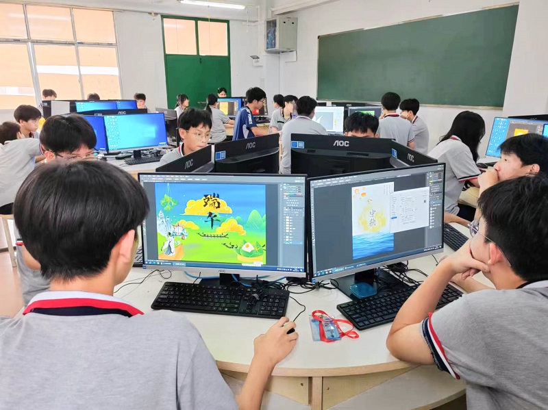 广州华成职校海报大赛.jpg